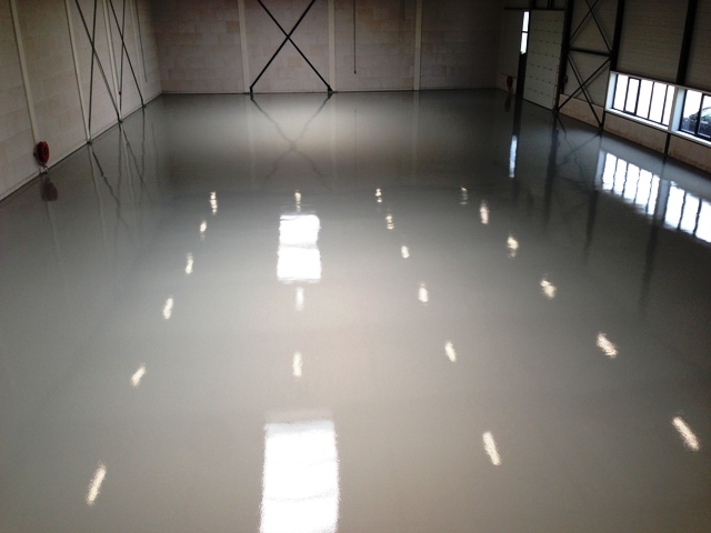 unica_high_build_coating_20140106_1871503857